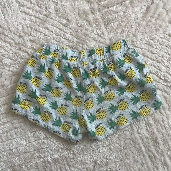 Zara Girl 100 % cotton Shorts size 7 Y - Picture 2 of 3